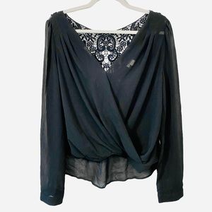 DOUBLE ZERO lace back hi-low surplice top Lg black